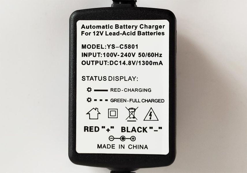 Зарядное устройство 12V 1300MAh для детского электромобиля штекер 5.5 мм 9232 фото
